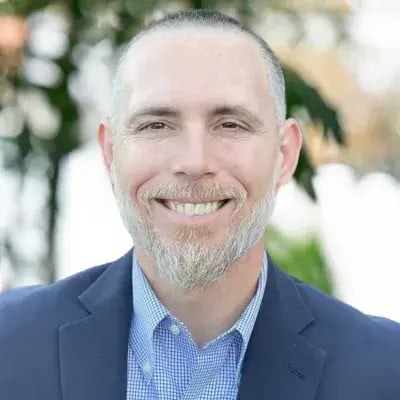 ThayerPeople4-400x400